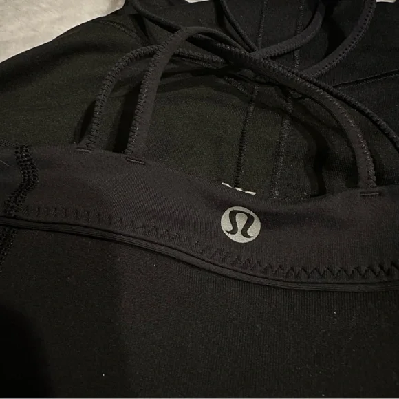 Lululemon tank top - Picture 3 of 5